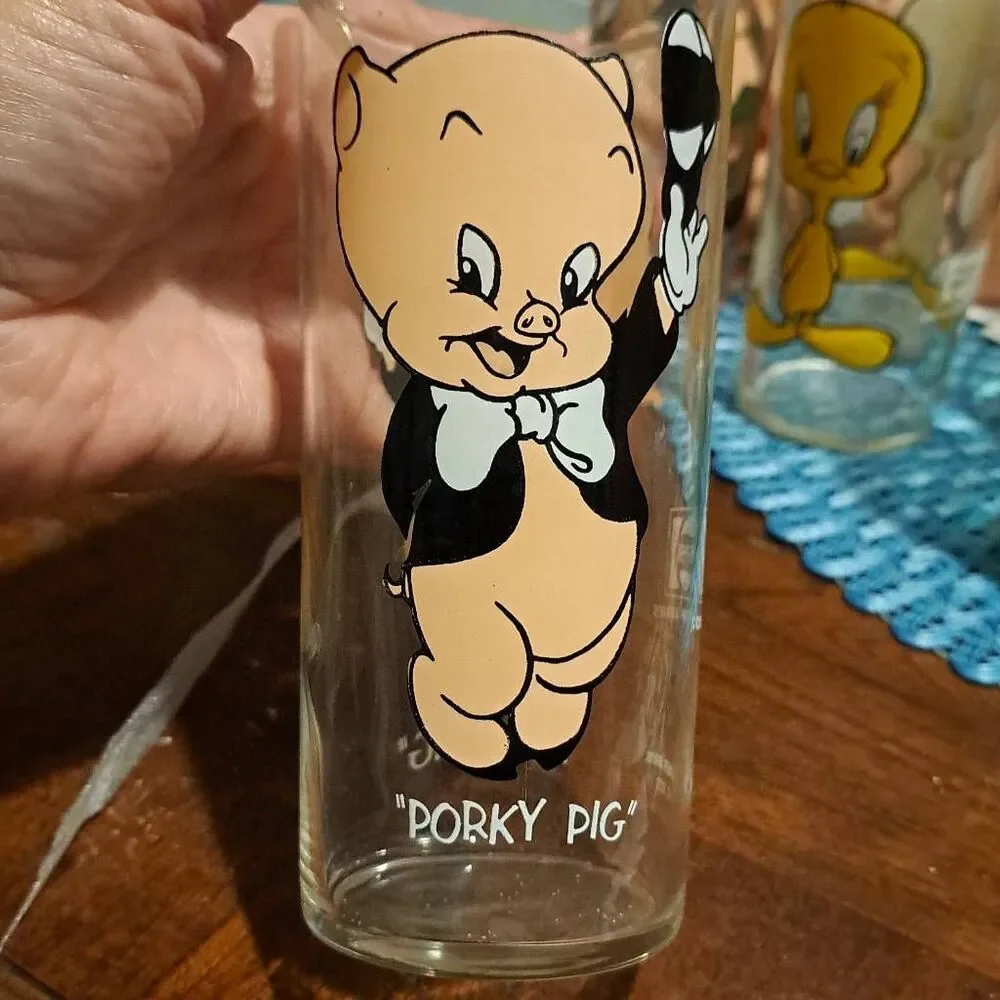 Vintage 1973 Pepsi Looney Tunes Collector Glasses Set of 7 Warner Bros